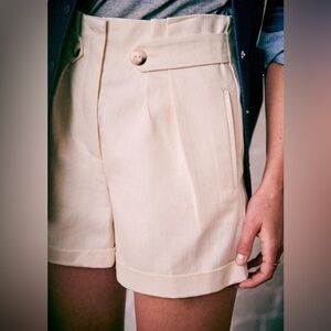 Sézane Fabrizio Ecru Shorts sz 36